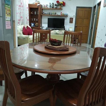 Cozy Mount Erskine Homestay George Town Exteriér fotografie