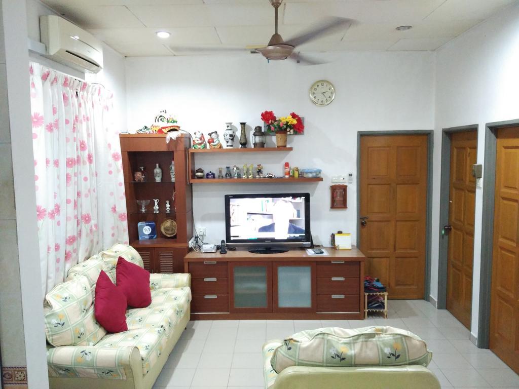 Cozy Mount Erskine Homestay George Town Exteriér fotografie